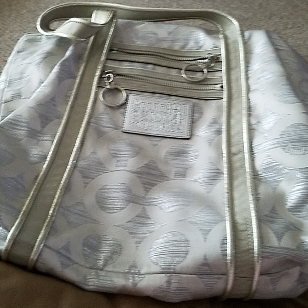 Handbag